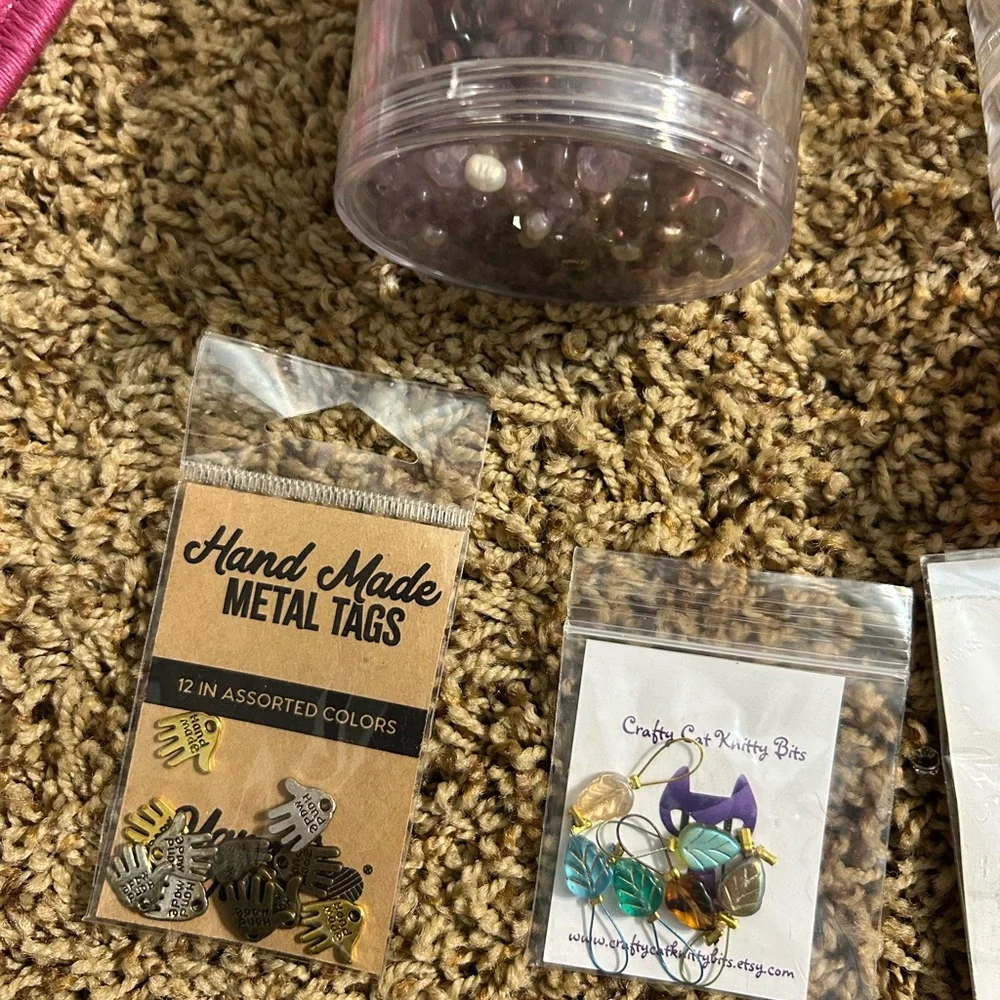 N/A lots goodies