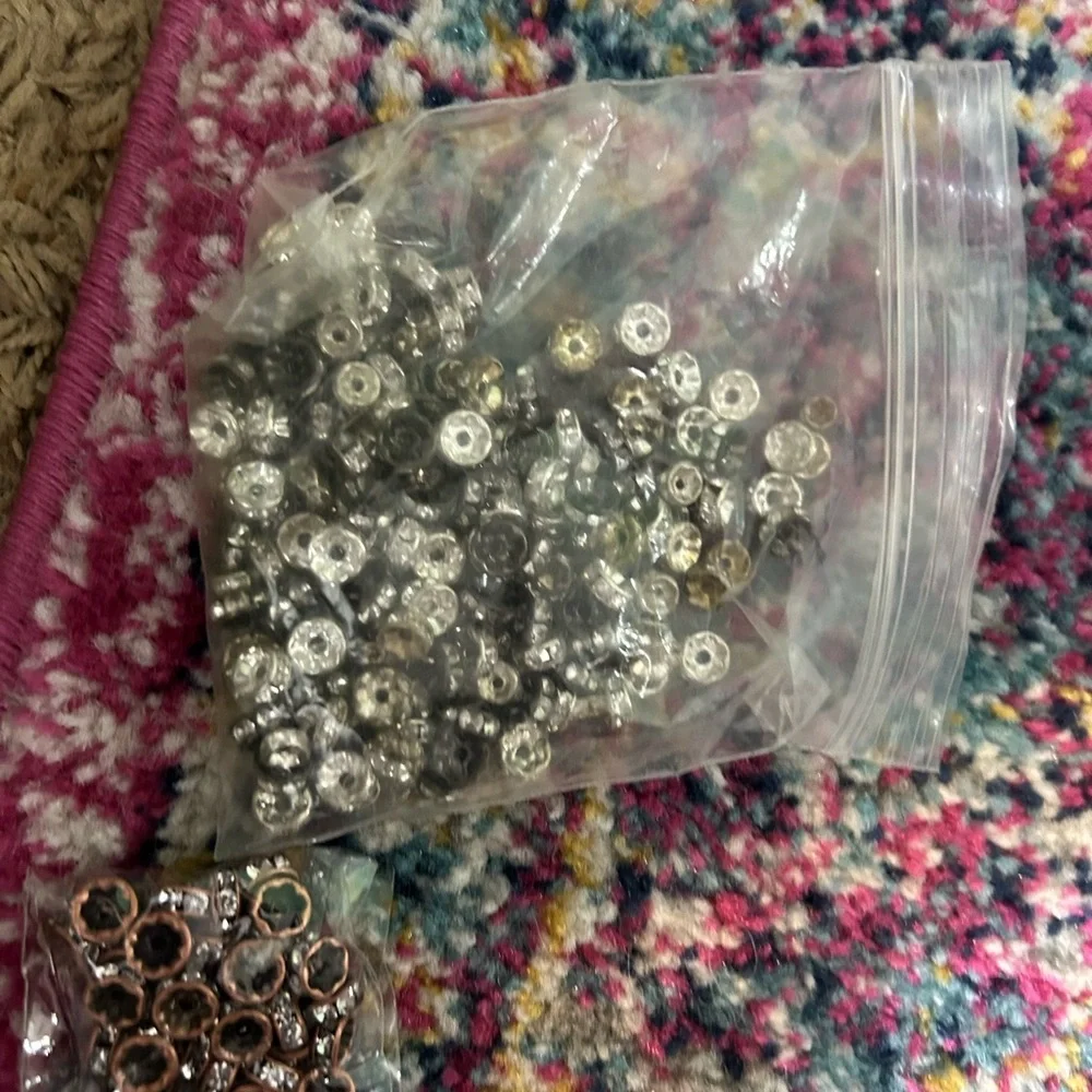 N/A lots goodies