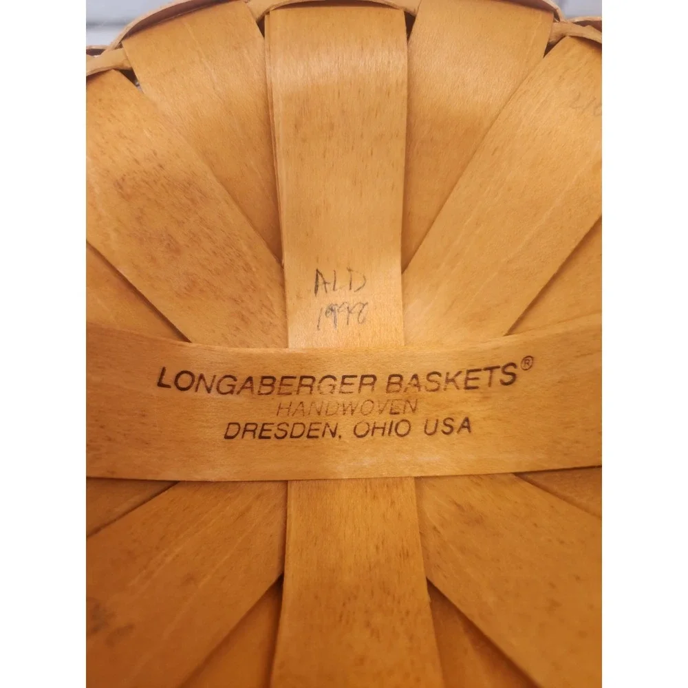 Longaberger beautiful round