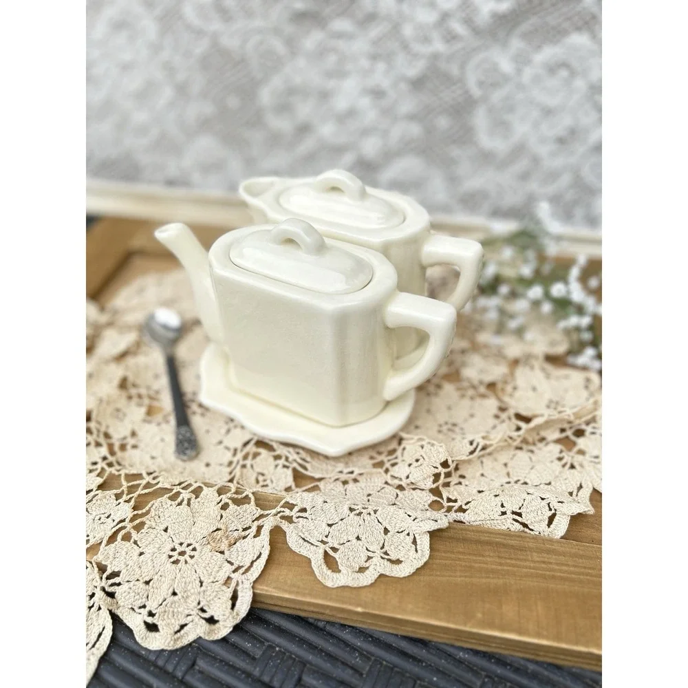 2001 RESTORATION HARDWARE CREAM STONEWARE TEA FOR TWO TEAPOTS SET WITH TRIVET