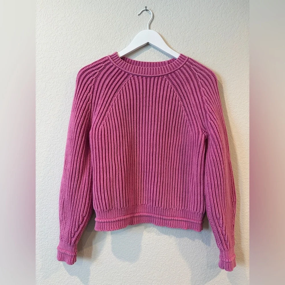 J. Crew Women’s Pink Chunky Knit Garment-washed crewneck sweater - Small