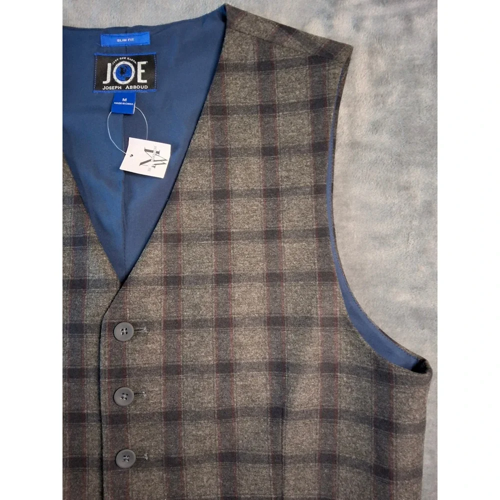 Joseph Abboud suit chest