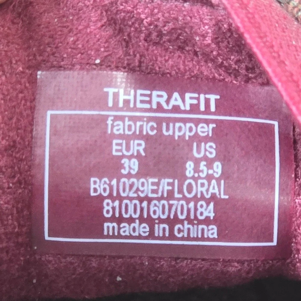 Therafit Womens 8.5 Floral Tapestry Slip On Sneakers Gold Toe Cottagecore Boho