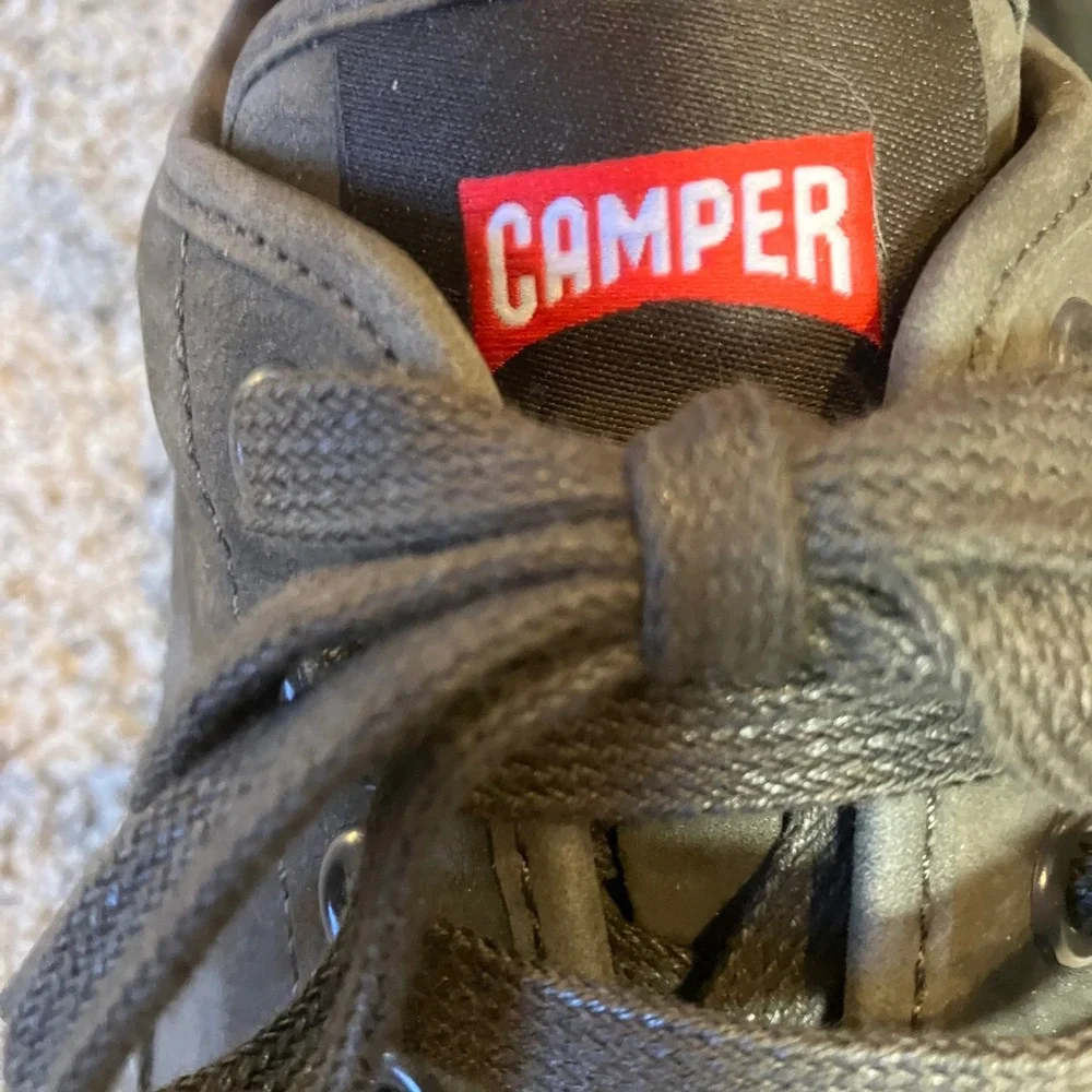 Camper Runner Up Dark Grey Nubuck Leather Platform Sneakers EU 36 US 6 Retro EUC