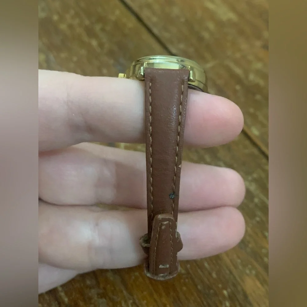 Aqua watch water