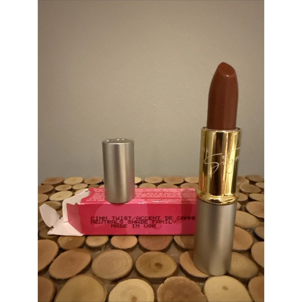 NEW Mary Kay Signature Creme‎ Lipstick Cinnamon Twist 2312 / 231200 Discontinued