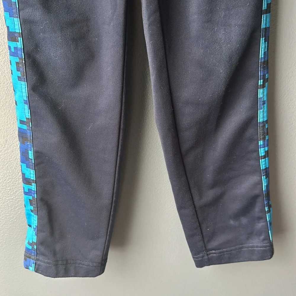 Gymboree boys athletic