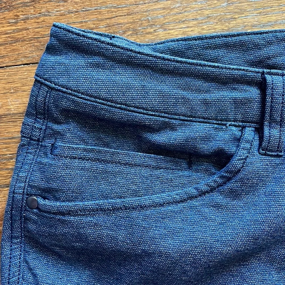 lululemon athletica by…please 28”