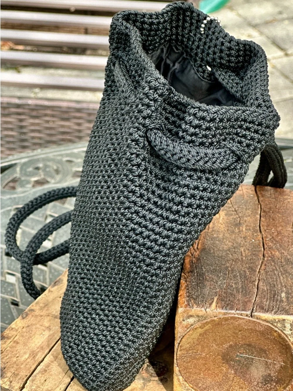 The Sak classic black