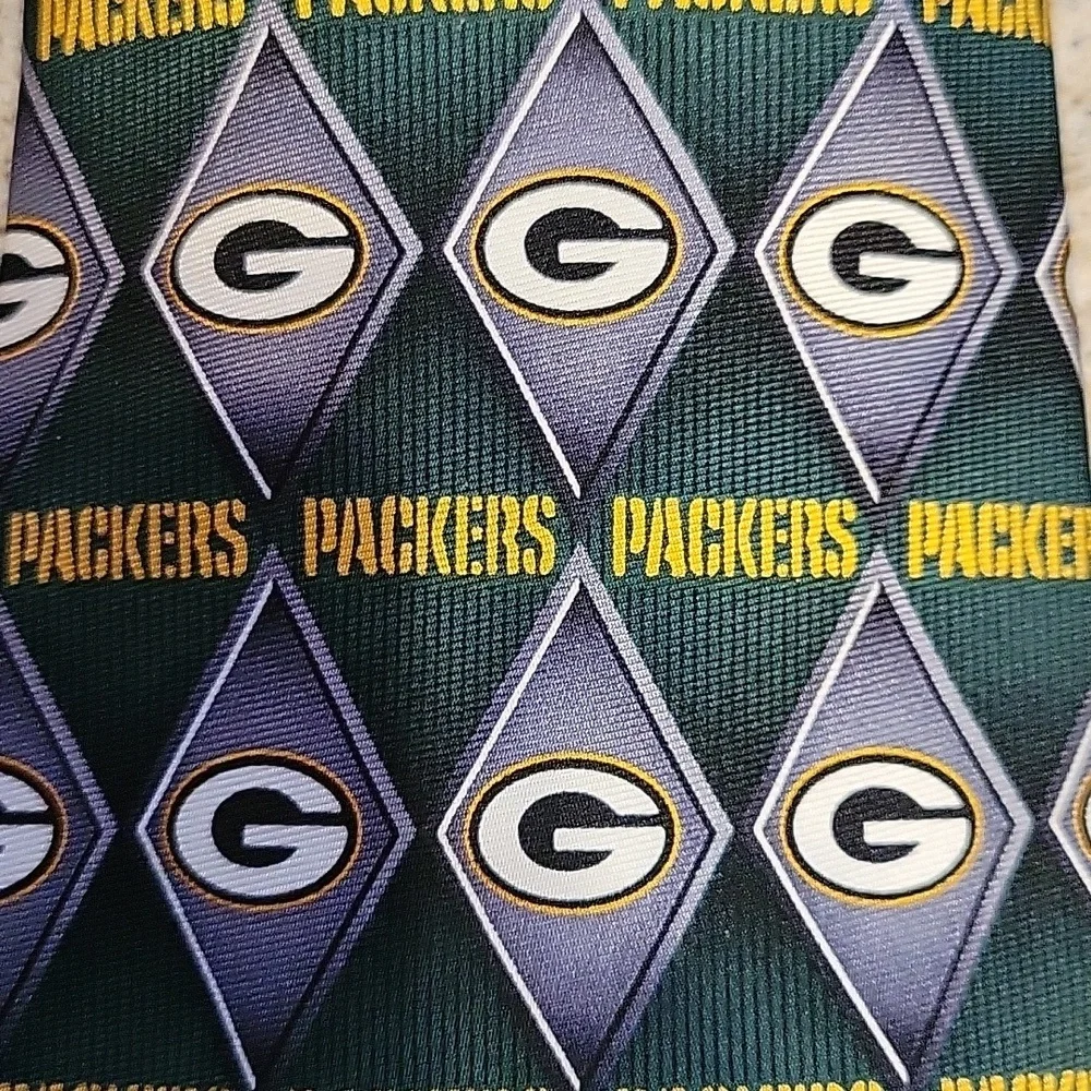NFL bold packers
