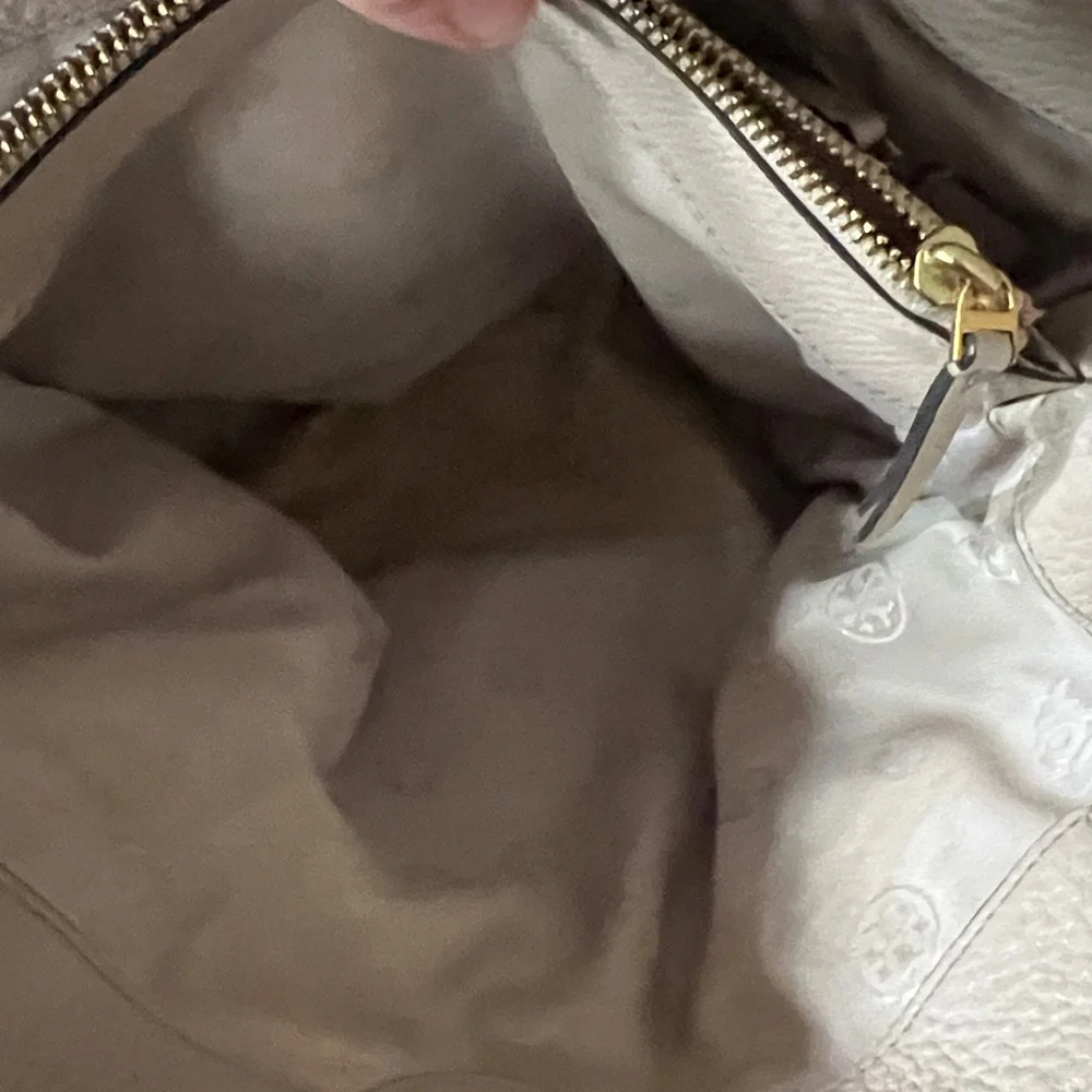 Tory Burch nice authentic