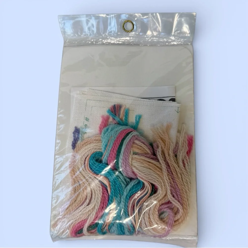 Dimensions Pastel Shells Crewel Embroidery Kit‎ #6165 NOS 1990 Sealed