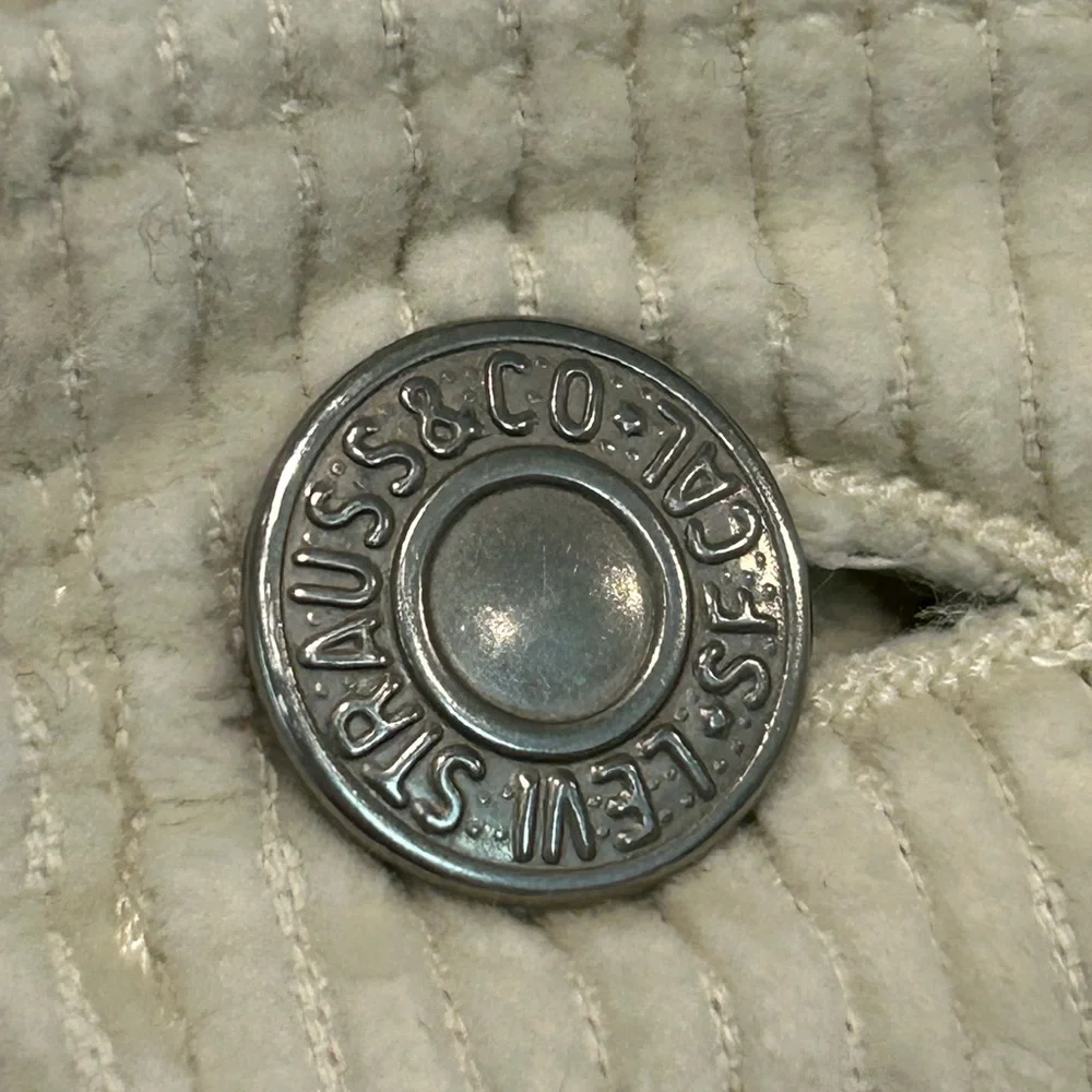Levis chic levi