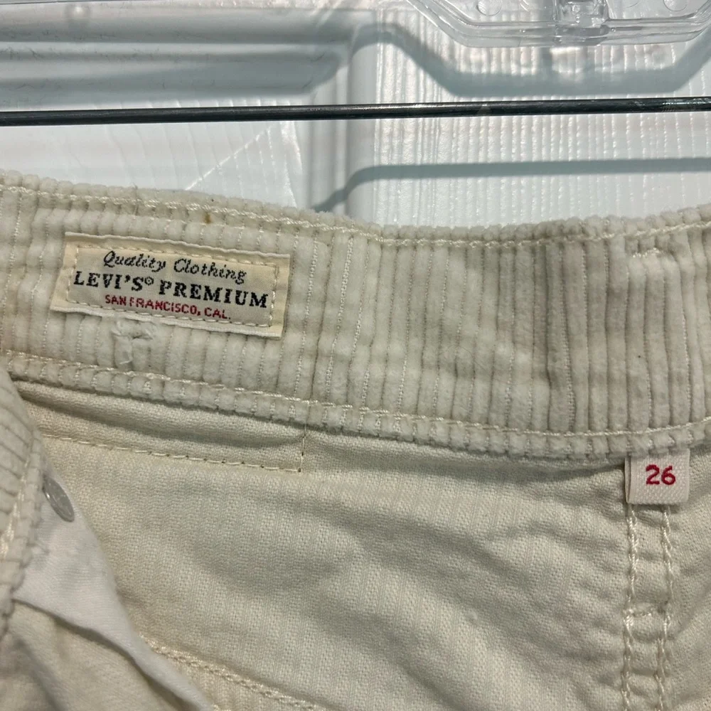 Levis chic levi