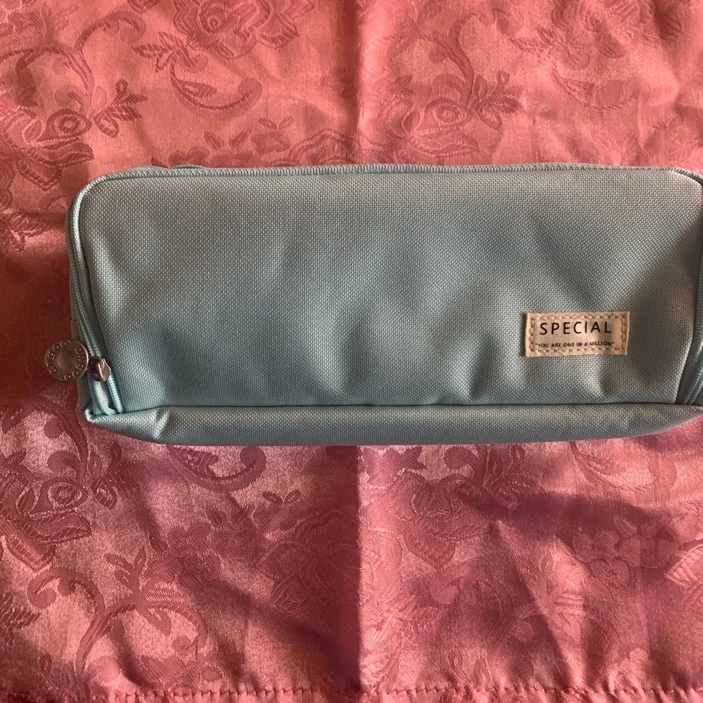 Angoo Set of 2 Pencil Cases - Blue and Green