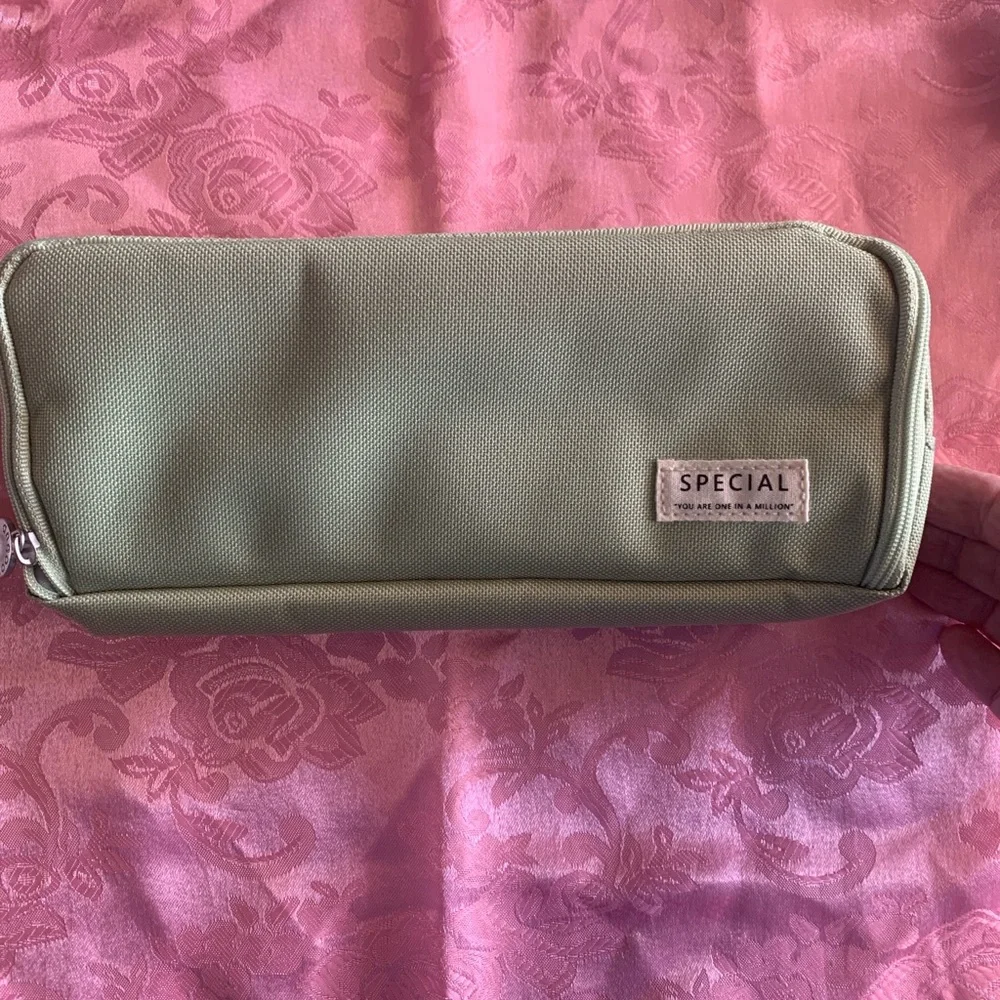 Angoo Set of 2 Pencil Cases - Blue and Green