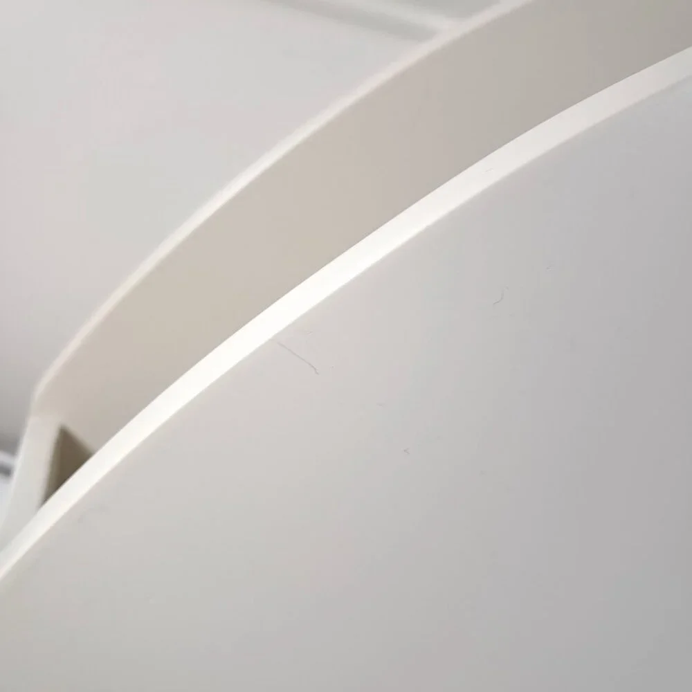 Rubbermaid ikon wood