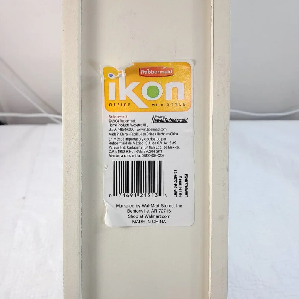 Rubbermaid ikon wood