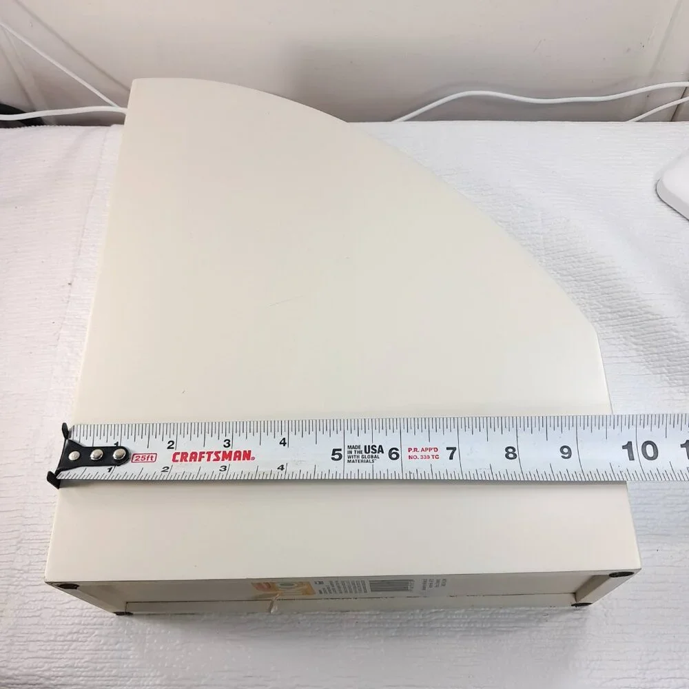 Rubbermaid ikon wood