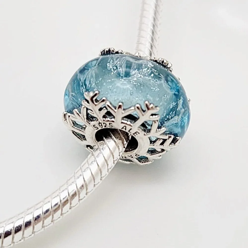 Pandora winter snowflake