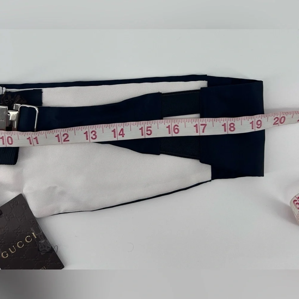 New With Tags Gucci Cummerbund Tuxedo Belt navy blue 100% Silk Medium