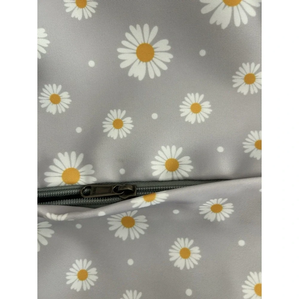 Aamytike Gray Daisy‑Print Backpack