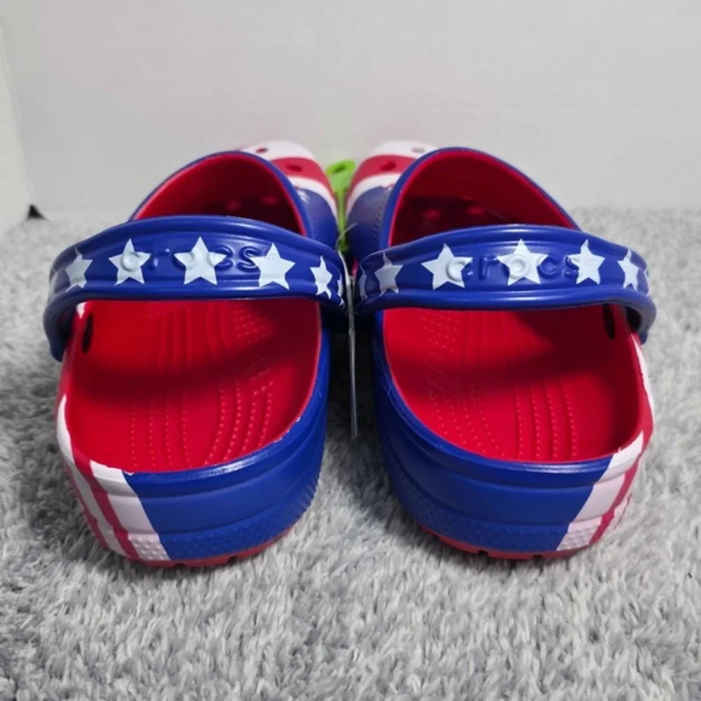 CROCS women wear