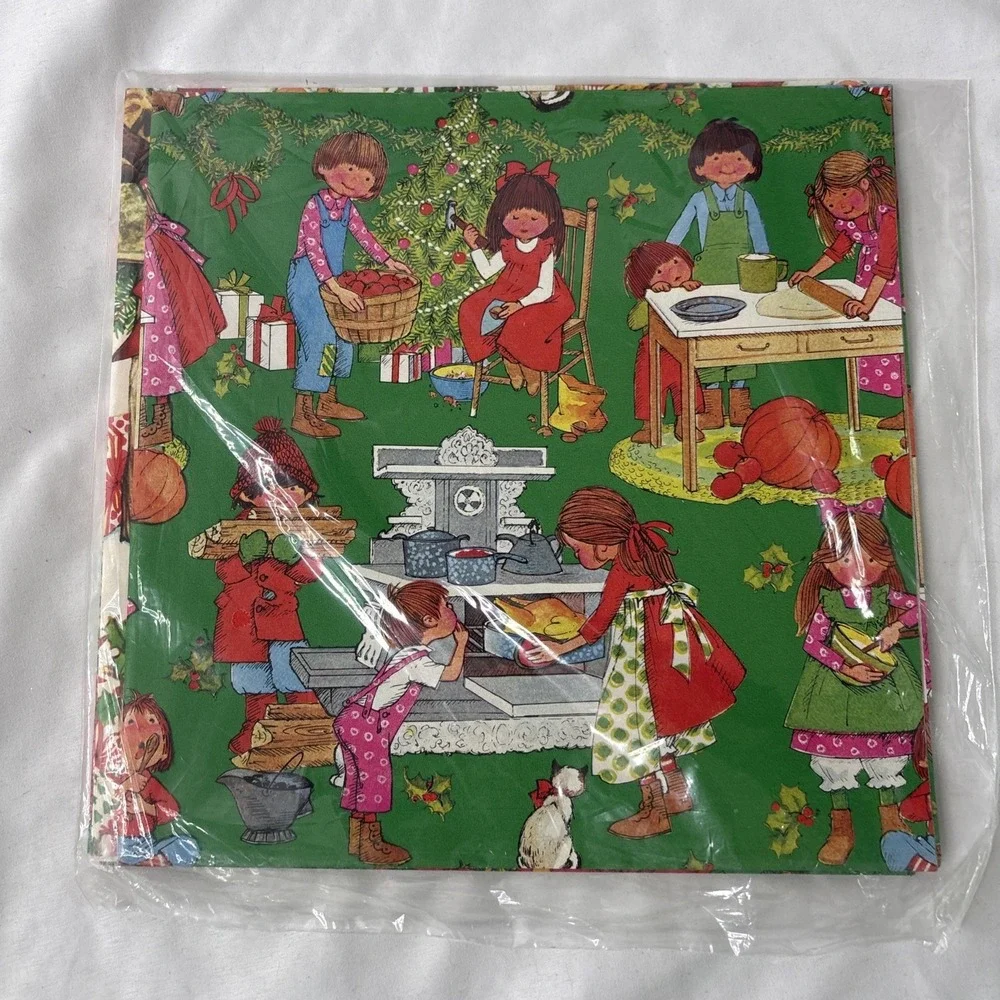 Vtg Lot Of 4 Christmas Wrapping Paper NOS Sealed 187 Sq Ft Total Red Poinsettia