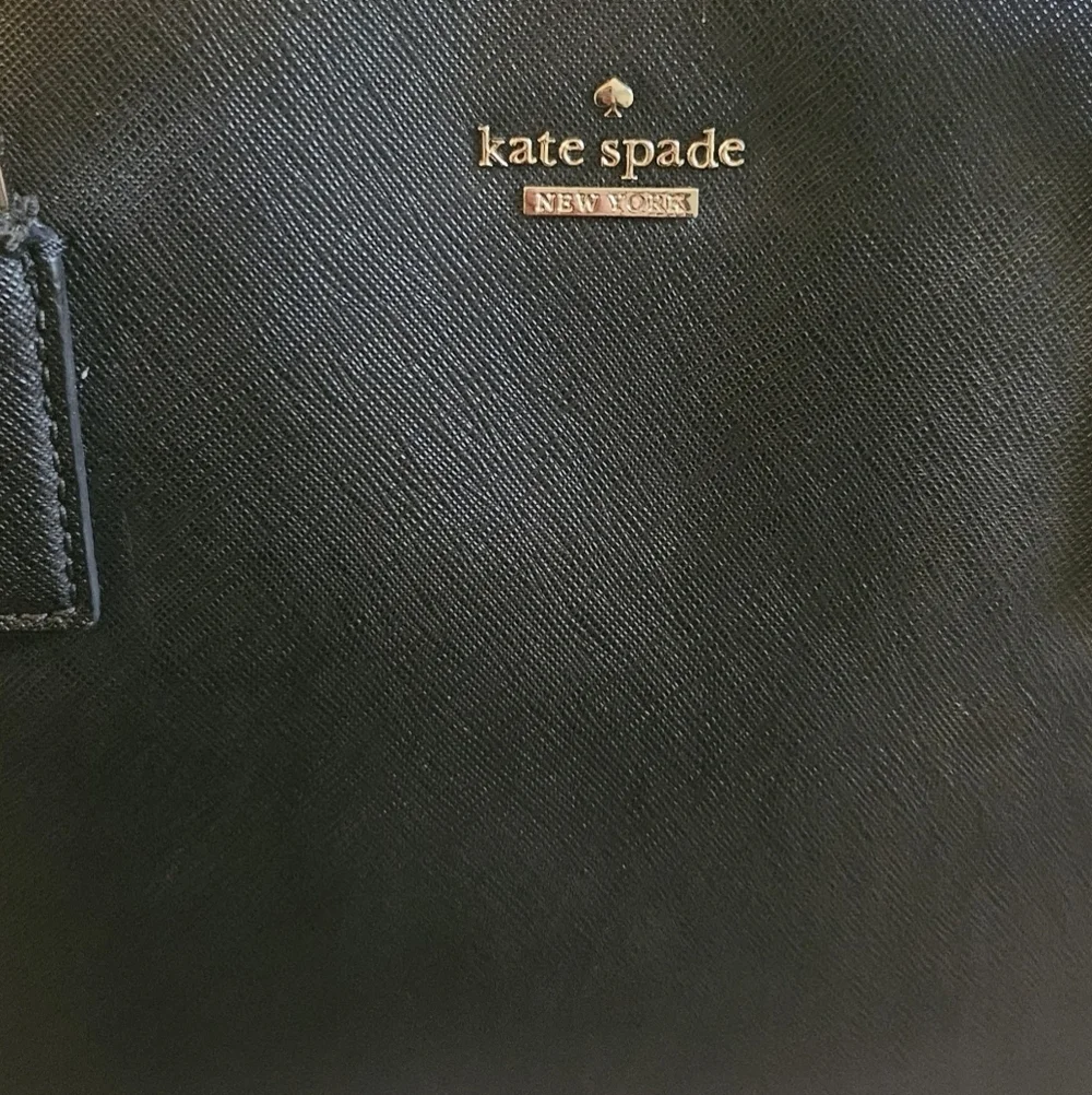 kate spade spacious interior