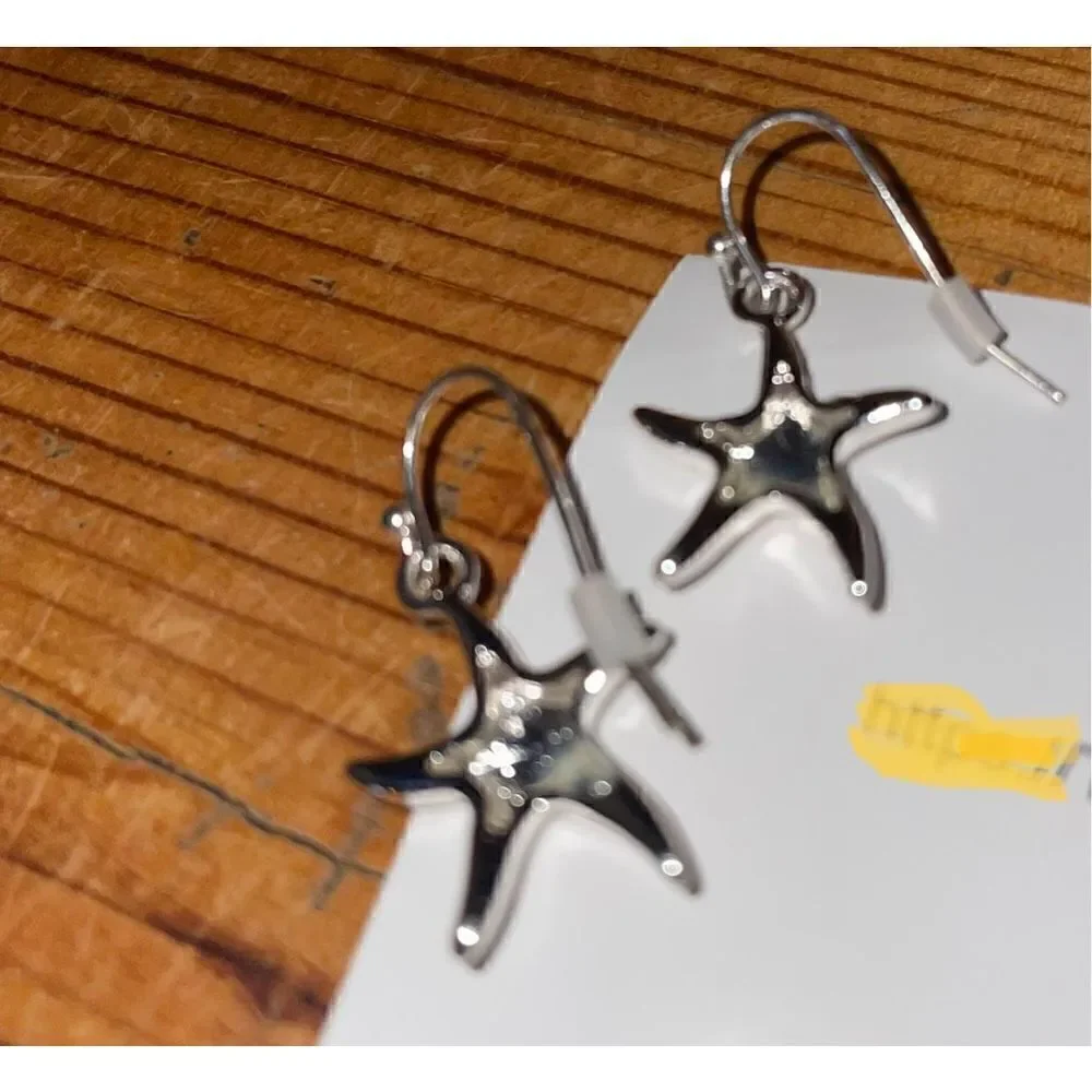 No Brand starfish earrings