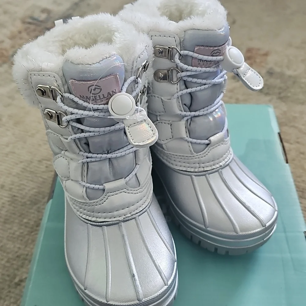 Magellan Outdoors Toddler Girls‎ Rain Snow Boots Size 11