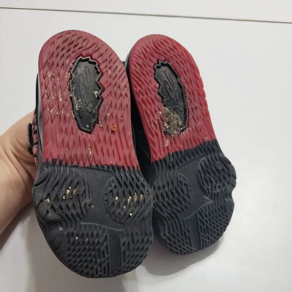Nike shoes unisex