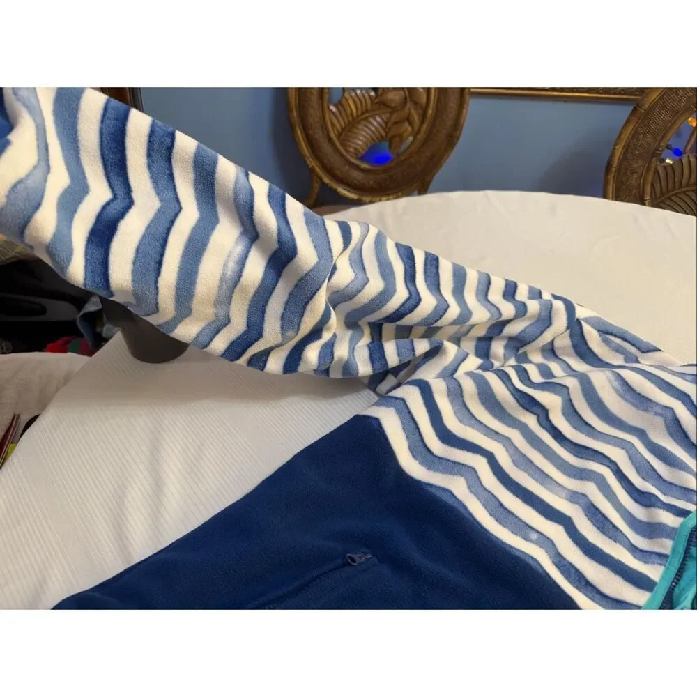 chubbies reversible pullover