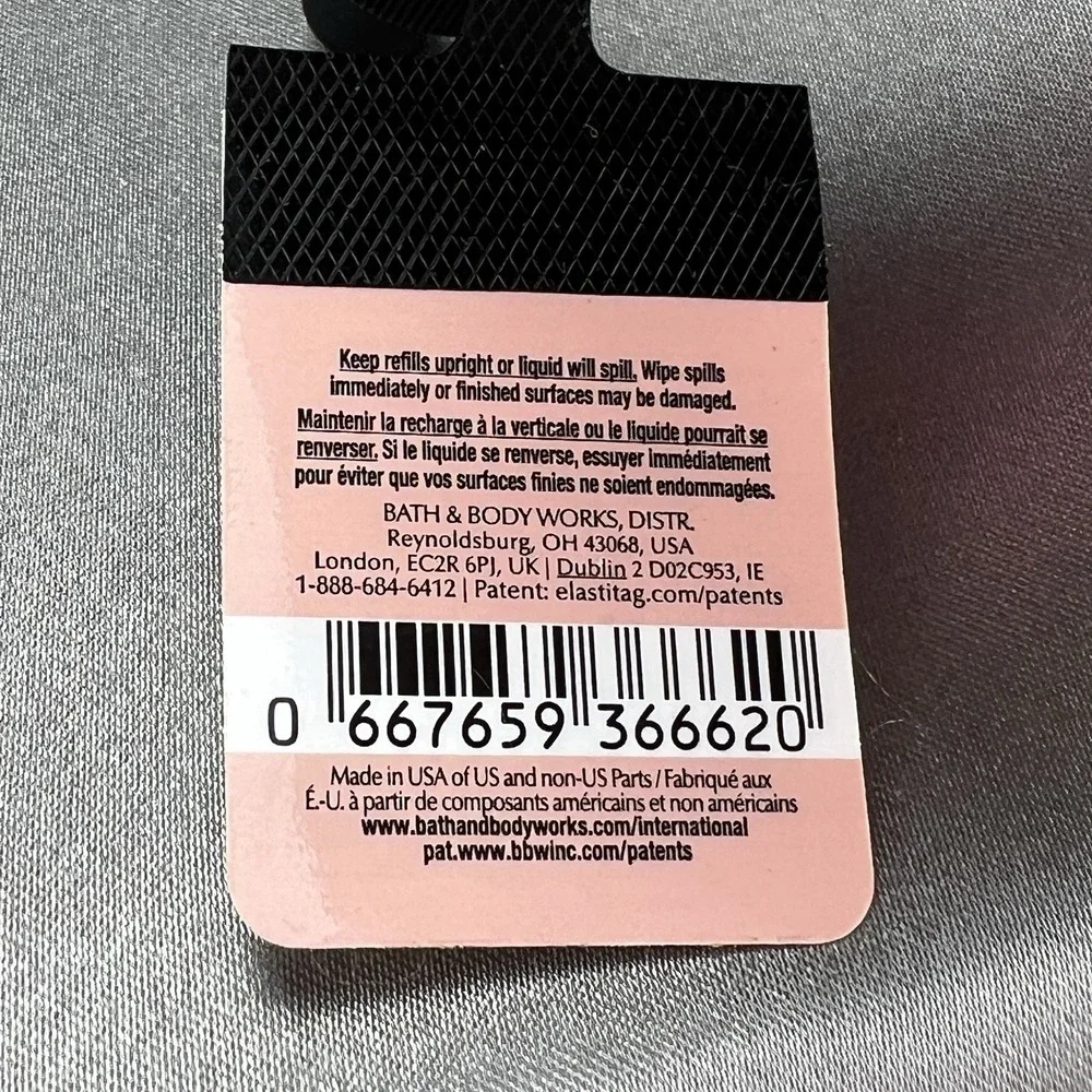 Bath & Body Works Wallflower Plug-in + Pink‎ Pineapple Sunrise Fragrance Refill