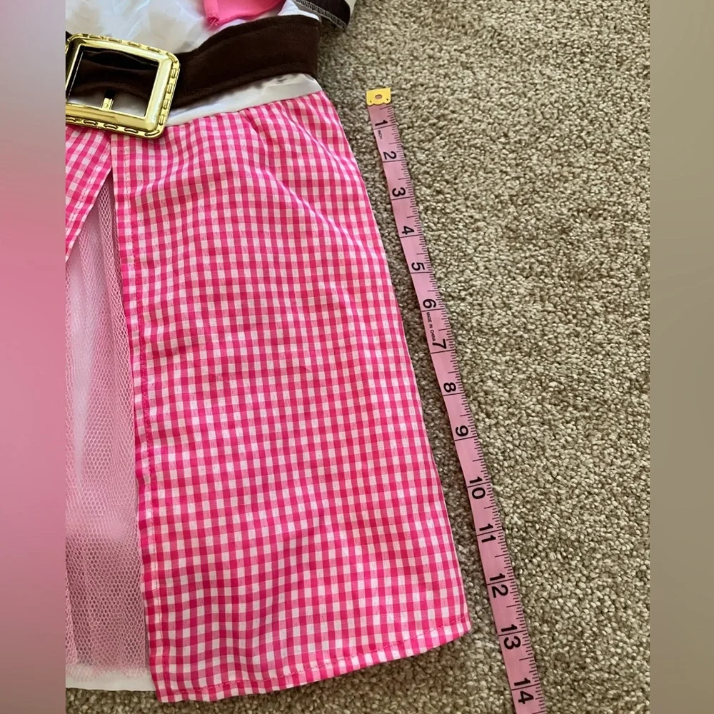 N/A pink white