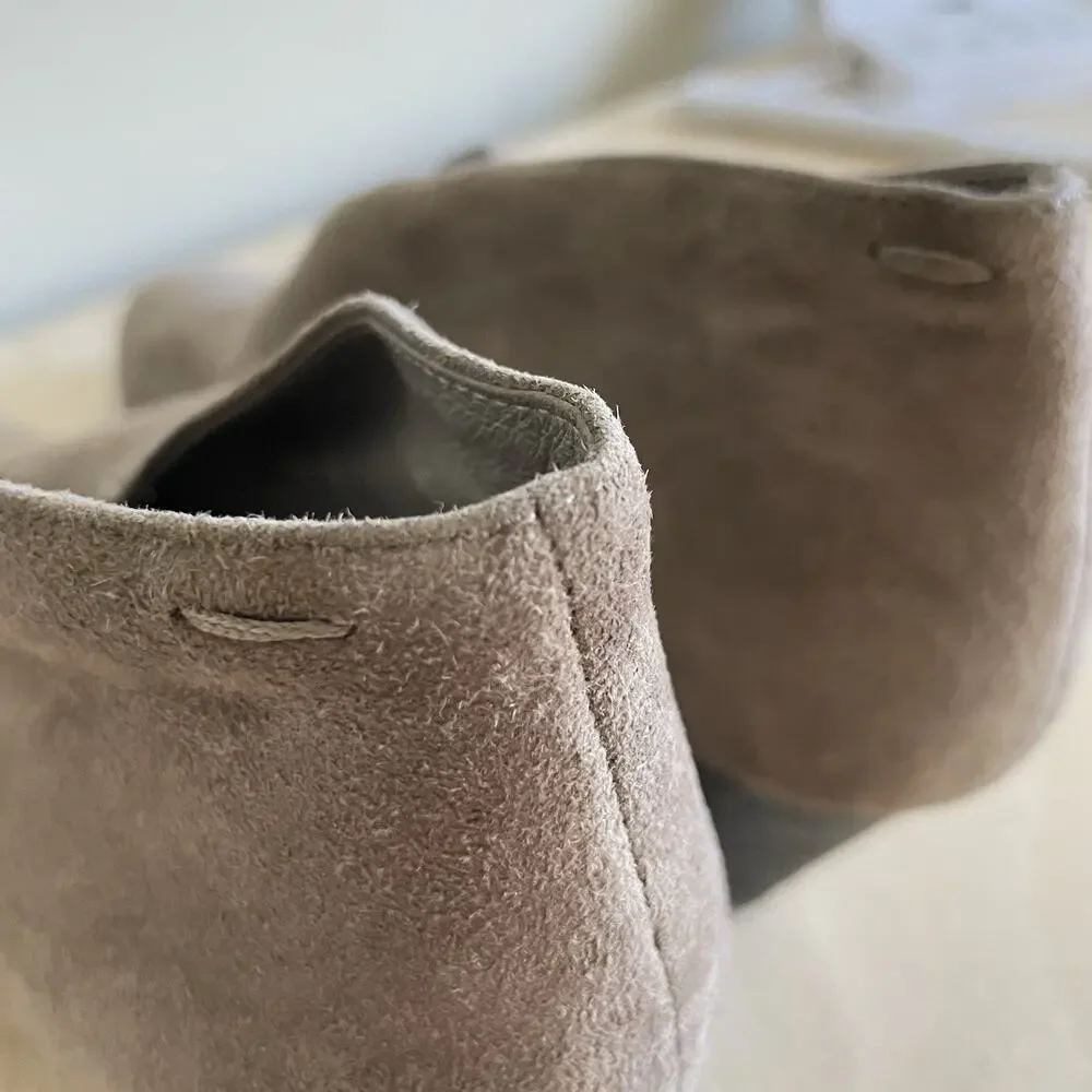 Eileen Fisher booties size