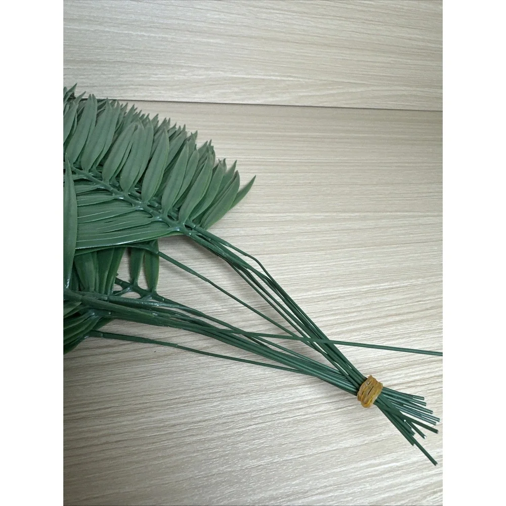 20Pcs Artificial Palm Leaves Tropical Plant Single Pieces Green Arrangement