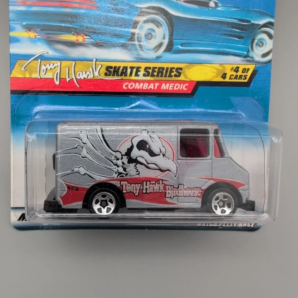HOT WHEELS TONY HAWK SKATE SERIES!! COMPLETE‎ SET OF ALL 4 DIE-CAST