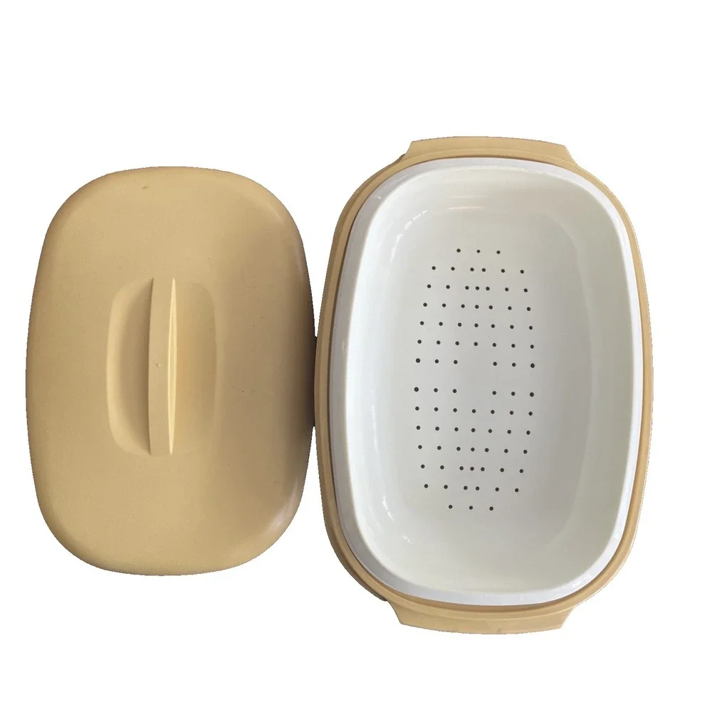 Tupperware vtg microwave