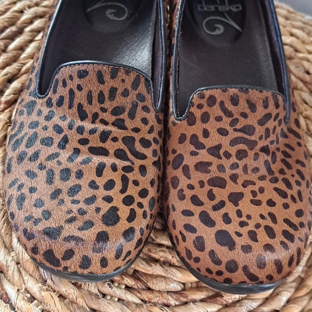 Dansko trending comfort