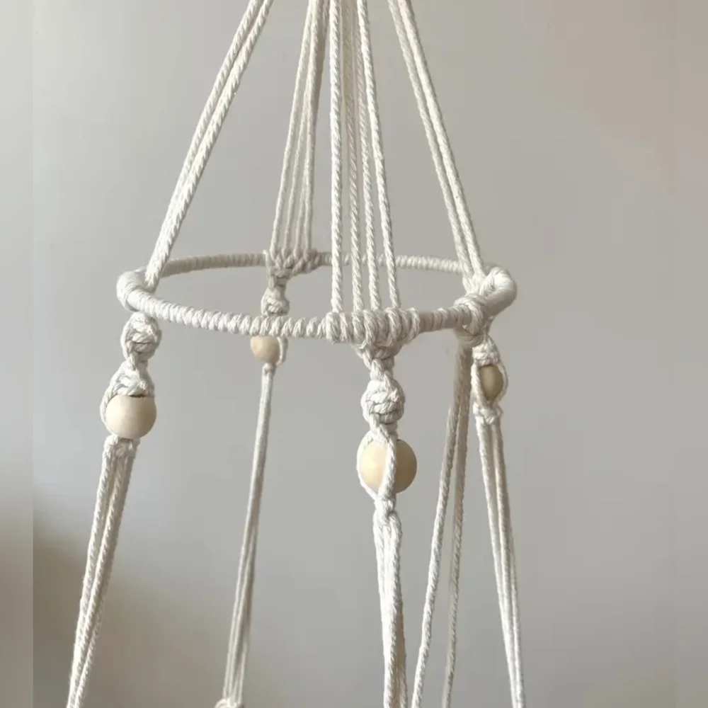 unbranded hanging cat