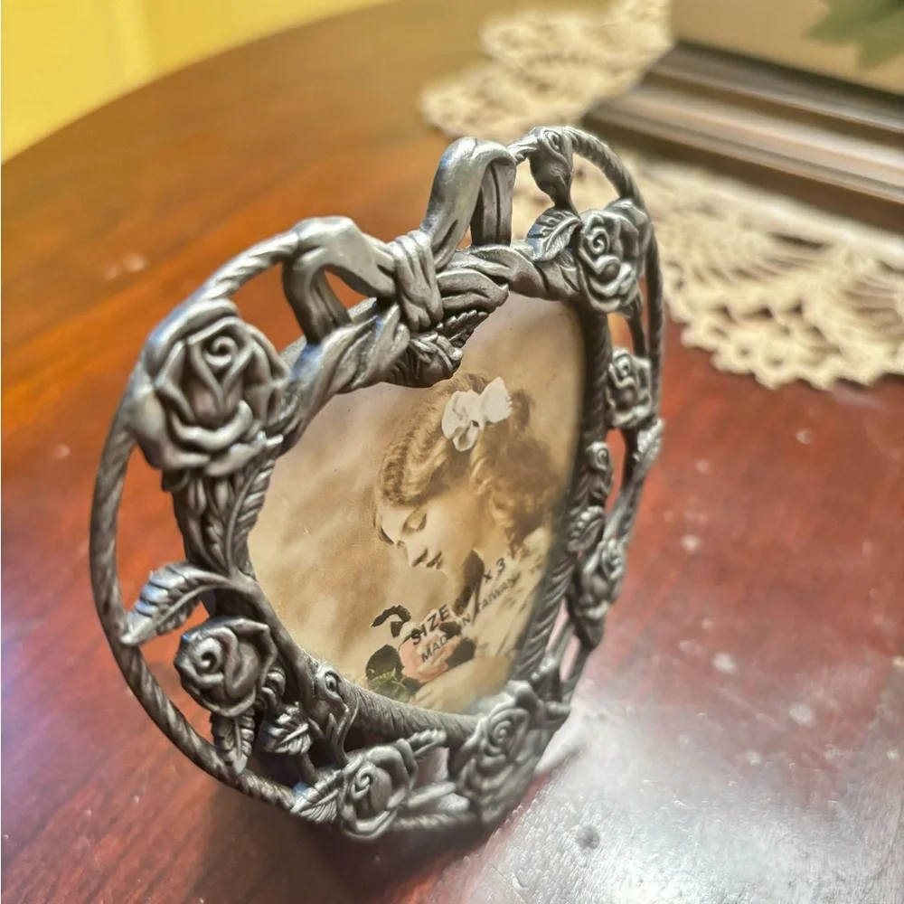 N/A elegant heart