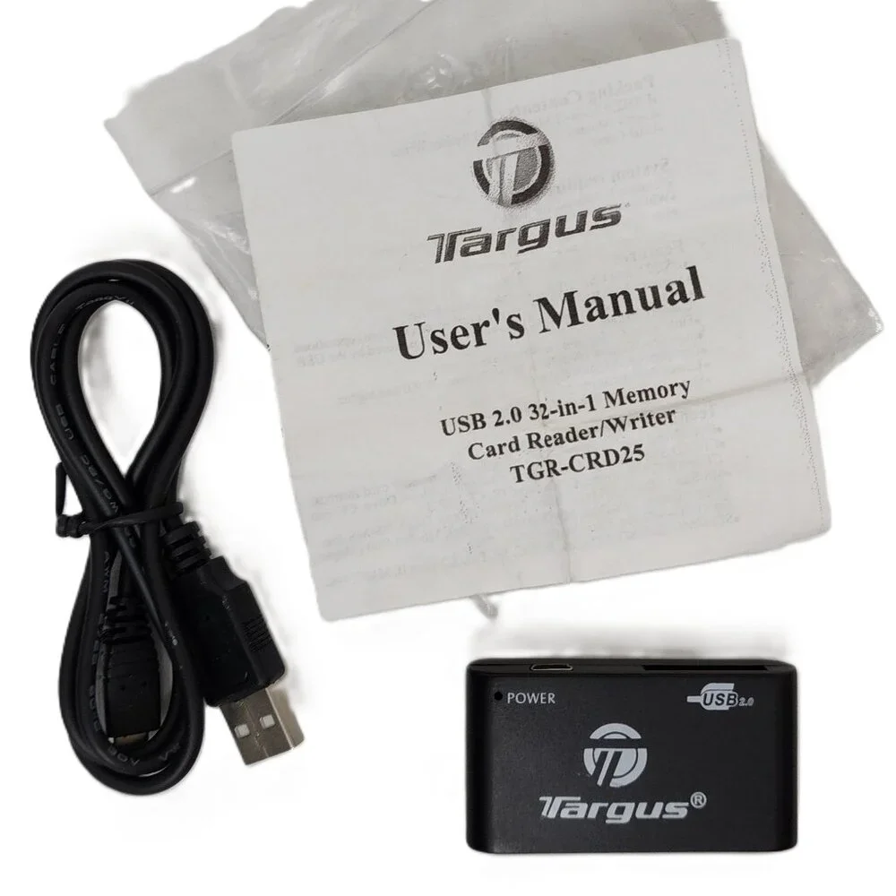 Targus TGR-CRD25 Universal 32 in 1 High Speed Memory Card 2.0 Reader/Wri…