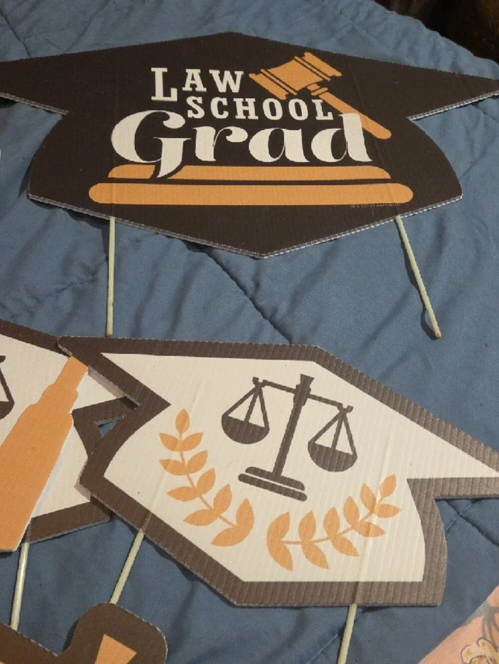 Big Dot of Law School Grad Party/lawn Picks-Front Door Sign Black & Gold