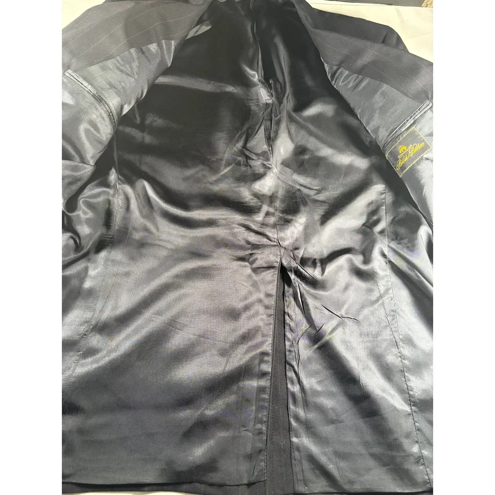 Brooks Brothers Pinstripe Black Wool Blazer Sport Coat Men's 44R 2 Button