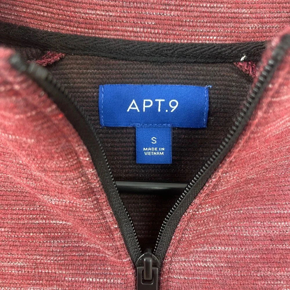 Apt. 9 size small