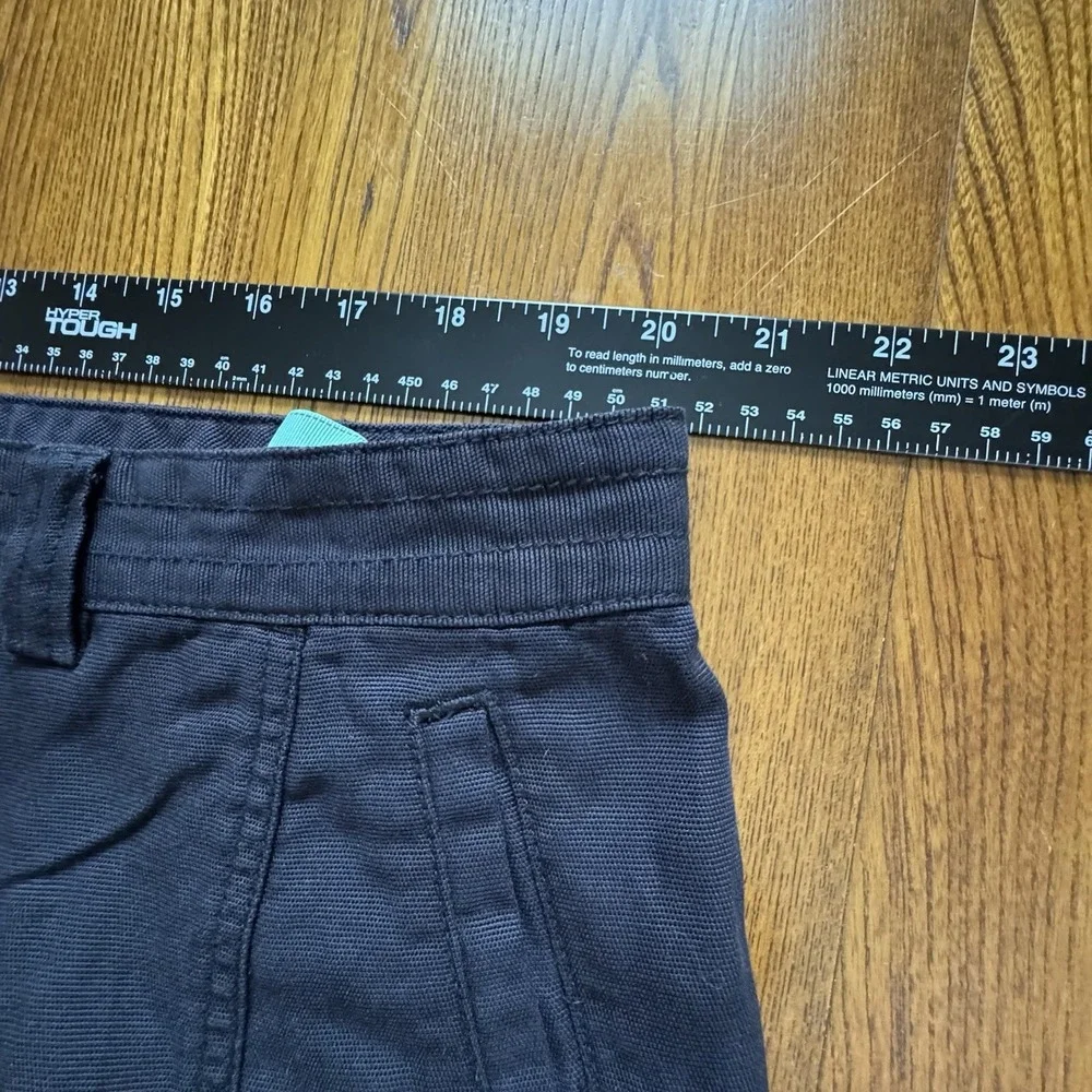 Tommy Bahama Relax Black Flat Front Cargo Pocket Shorts Men's Size 40