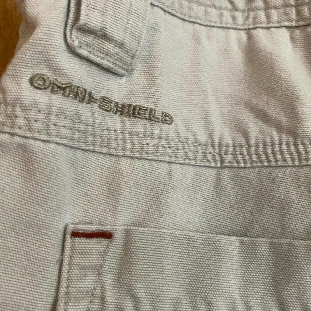 Columbia men tan