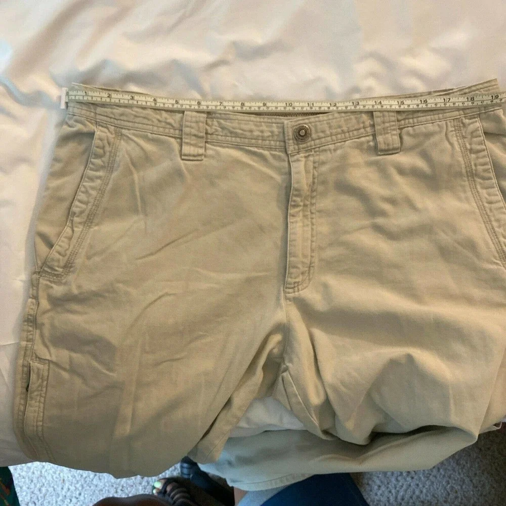 Columbia men tan
