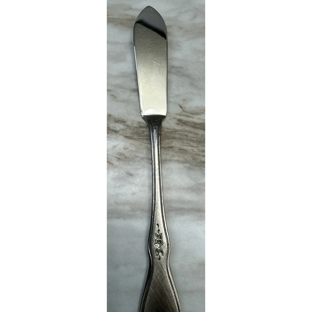 Oneida piece set